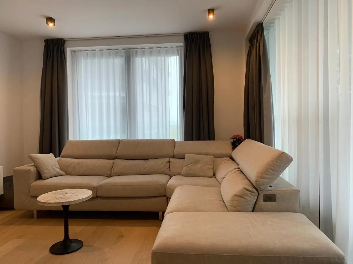 Stijlvol Appartement In Trendy Wijk Oostende بلجيكا